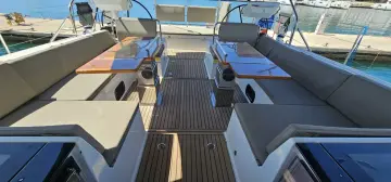 Thumbnail von Beneteau Oceanis Yacht 62