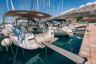 Thumbnail von Jeanneau Sun Odyssey 519