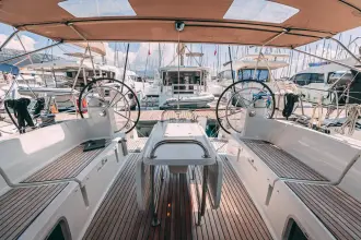 Thumbnail von Jeanneau Sun Odyssey 519