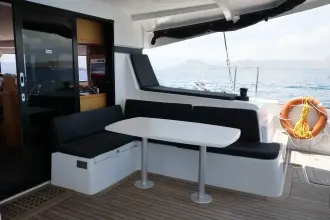 Thumbnail von Lagoon 42 9582624