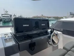 Thumbnail von Ferretti Yachts 860 FERRETTI YACHTS 860