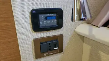 Thumbnail von Azimut 43