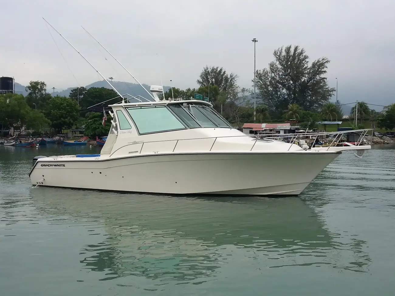 Grady White Express 360  9818799