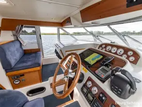 Thumbnail von Nimbus 380 Commander