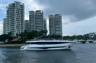 Thumbnail von Princess Y95 ROVAL