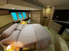 Thumbnail von Azimut 58 9719893