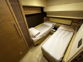 Thumbnail von Azimut 58 9719893