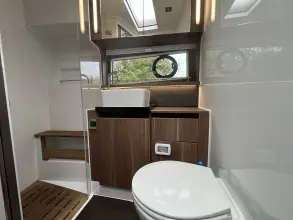 Thumbnail von Sealine C430 Bow & Stern Thrusters