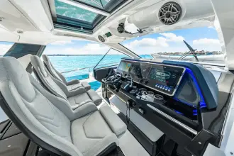 Thumbnail von Azimut 48