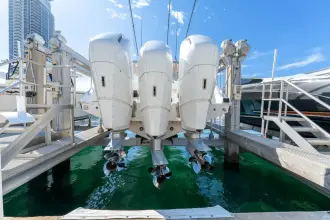 Thumbnail von Everglades 455 CC