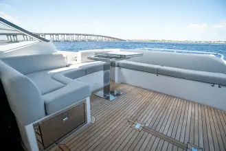 Thumbnail von Azimut S6