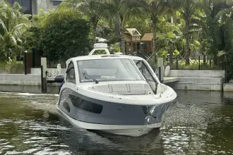 Thumbnail von Sea Ray 370 Sundancer