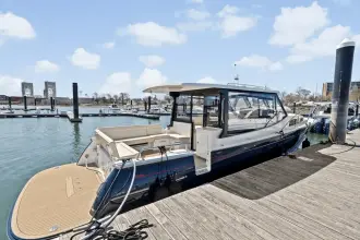 Thumbnail von MJM Yachts 42