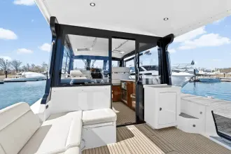 Thumbnail von MJM Yachts 42