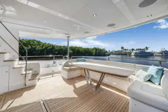Thumbnail von Sunseeker 95 Yacht