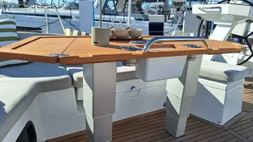 Thumbnail von Beneteau Oceanis 52