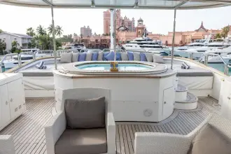 Thumbnail von Benetti 120 Classic