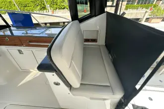 Thumbnail von Boston Whaler 405 Conquest