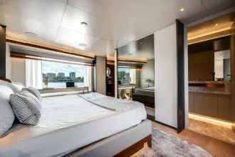 Thumbnail von Azimut 50