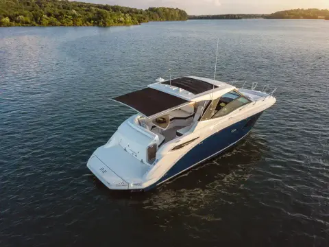 Sea Ray 320 Sundancer 