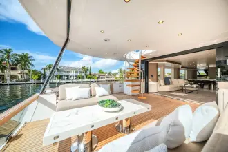 Thumbnail von Azimut Magellano 25M