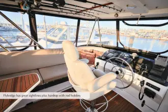 Thumbnail von Mediterranean 54 Convertible Sempre Avanti