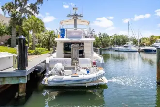 Thumbnail von Azimut 43