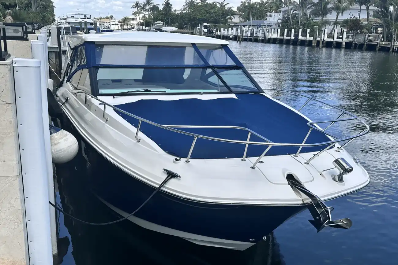 Sea Ray 320 Sundancer