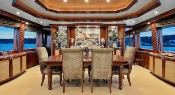 Thumbnail von Crescent 120