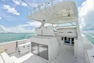Thumbnail von Intrepid 430 Sport Yacht Virgo