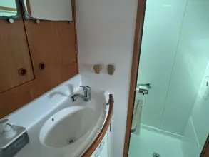 Thumbnail von Lagoon 380 Wylicat