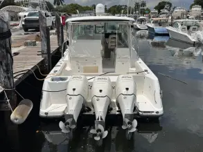 Thumbnail von Boston Whaler 345 Conquest