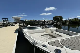 Thumbnail von Sea Ray SDX 270 fuera de borda