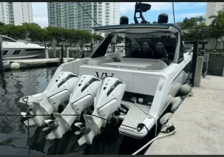 Thumbnail von Azimut 42 V&V