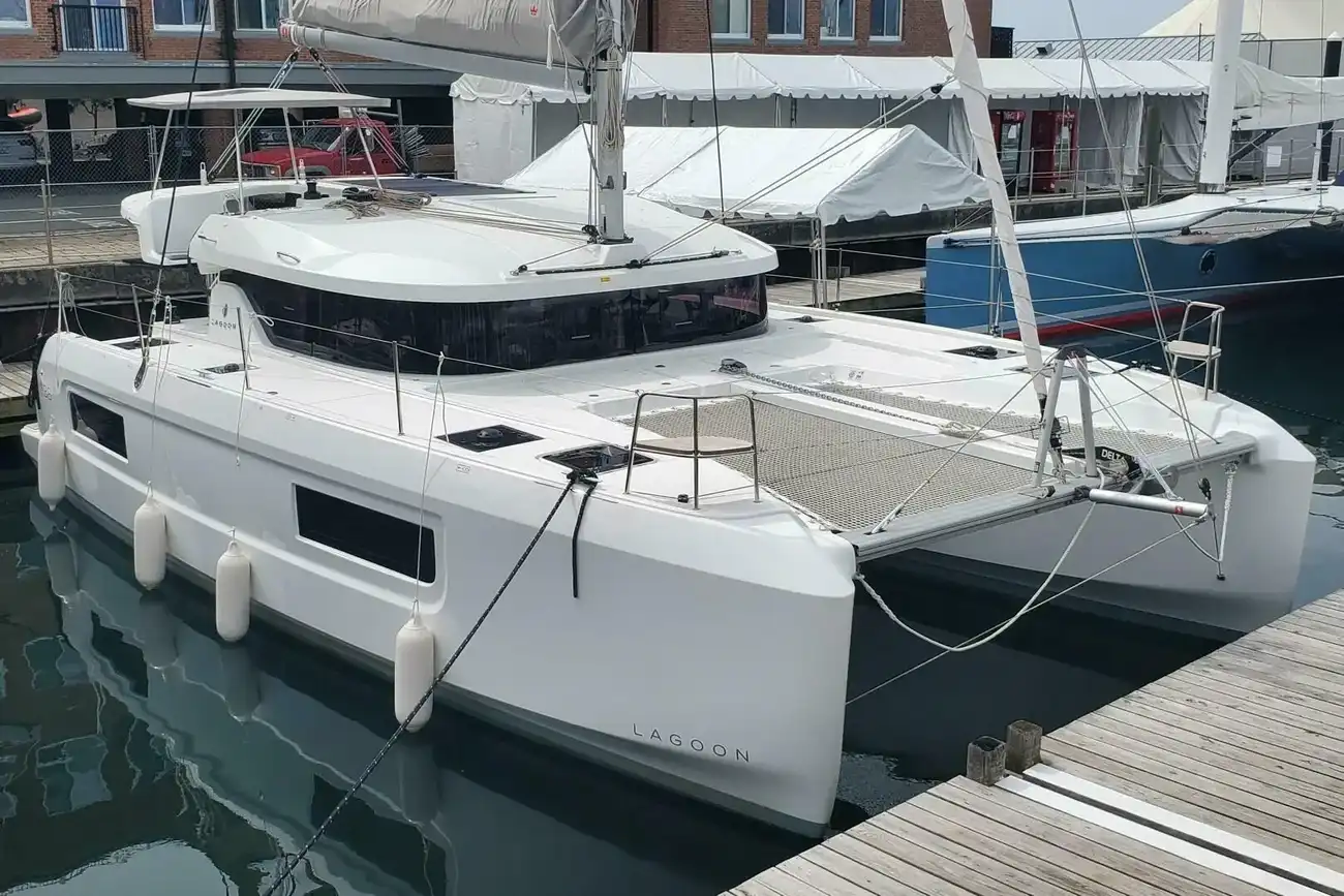 Lagoon 38 Lagoon38CatamaranOnOrder