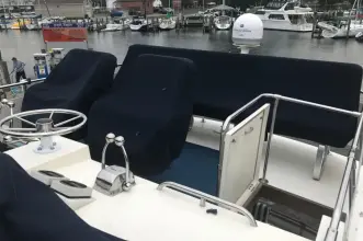 Thumbnail von Bertram 46 Flybridge Motor Yacht