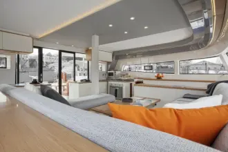 Thumbnail von Excess 15 Wine Down