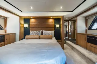 Thumbnail von Sea Ray L650 Fly Myśli, że to jego