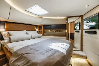 Thumbnail von Sea Ray L650 Fly Myśli, że to jego