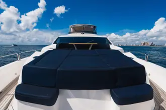 Thumbnail von Sunseeker 86 Yacht