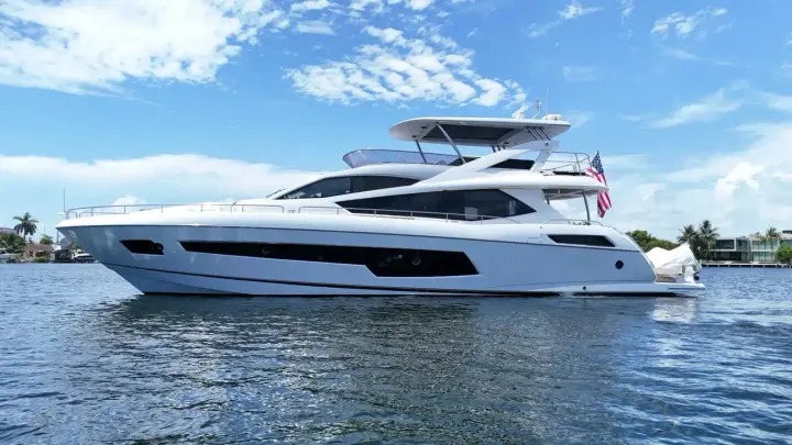 Sunseeker 75 Yacht Dirty Dawg