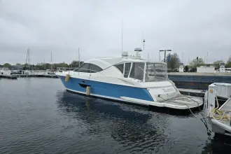 Thumbnail von Riviera 4400 Sport Yacht