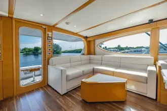 Thumbnail von Hatteras GT63