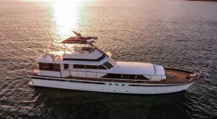 Chris Craft 57 Constellation
