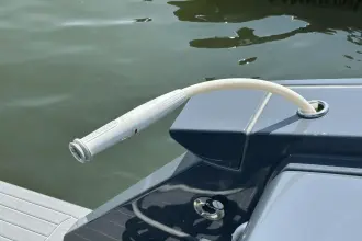 Thumbnail von Cruisers Yachts 38 GLS OB