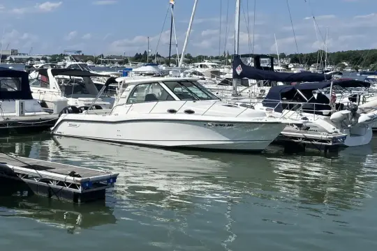 Boston Whaler 345 Conquest