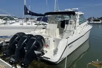 Thumbnail von Boston Whaler 345 Conquest