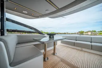 Thumbnail von Azimut S8