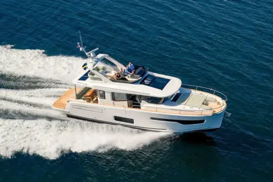 Nimbus 495 Flybridge