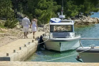 Thumbnail von Nimbus C9